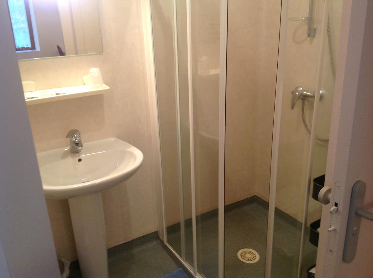 Hotel Le Beau Site Auvergne 2*